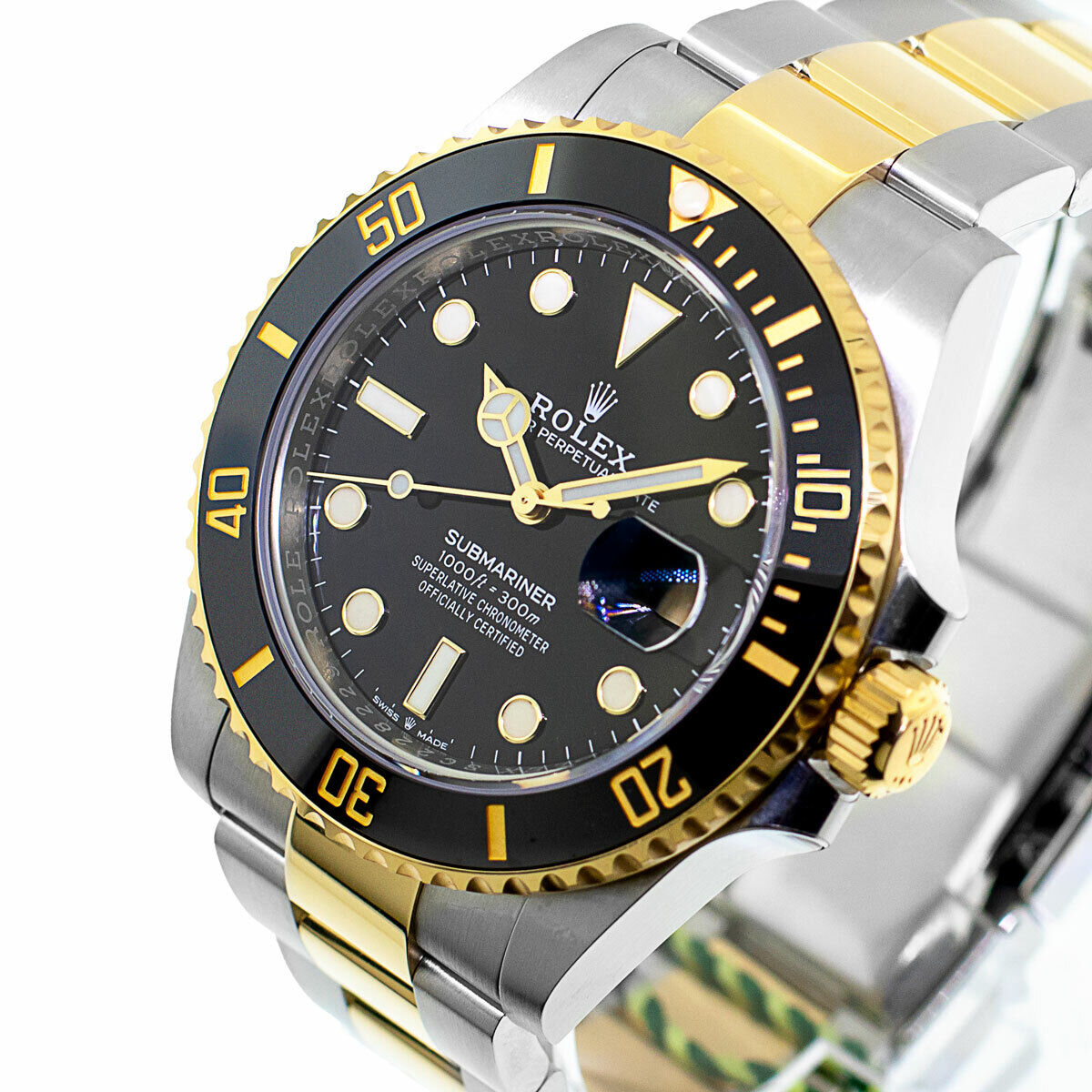 Premium Rolex Submariner Black and Golden Stainless steel (41mm)